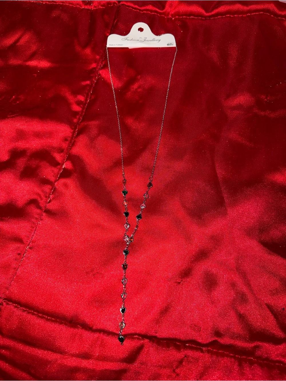 Fashion Jewelry Black Heart Drop Y-Necklace